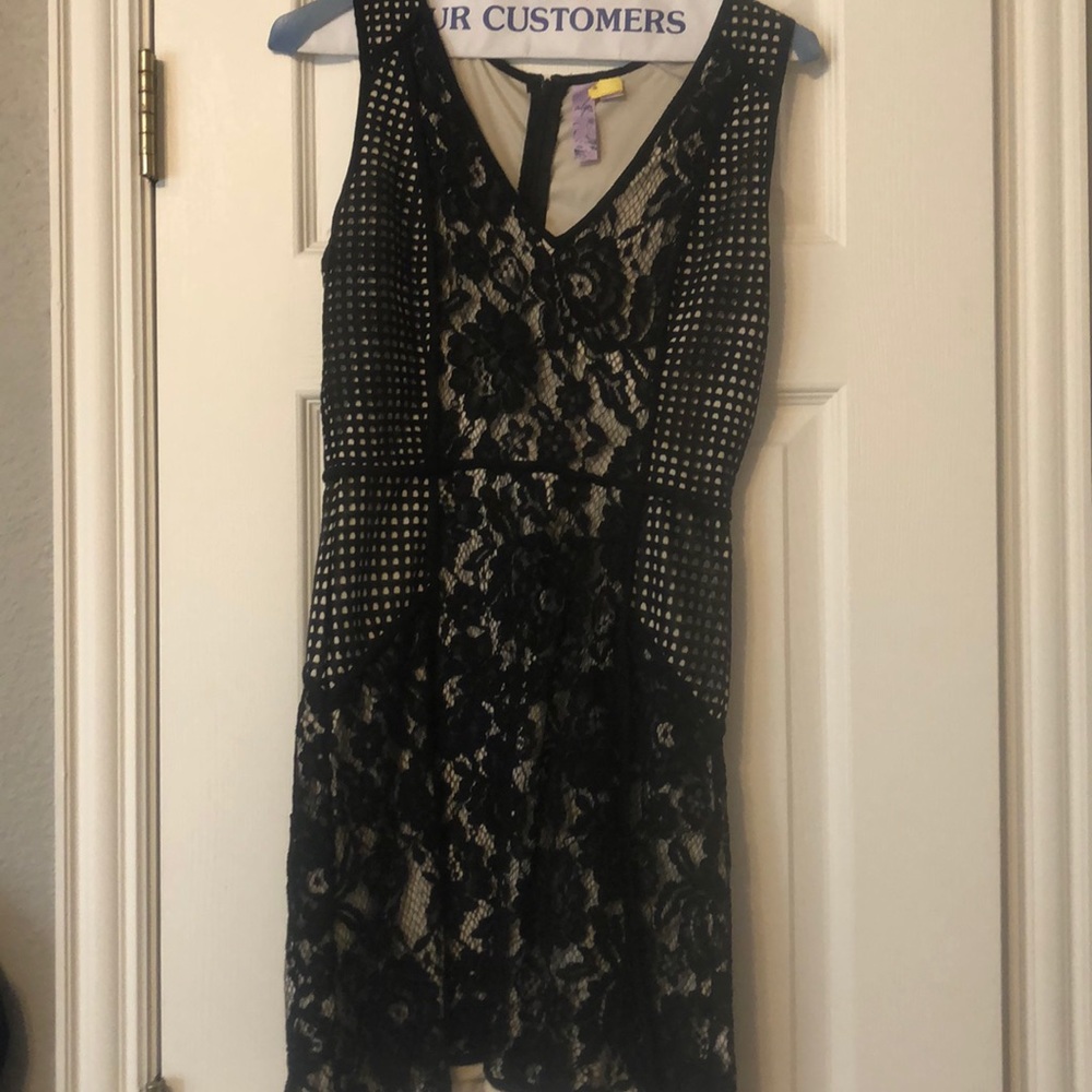Patterned, textured dress
